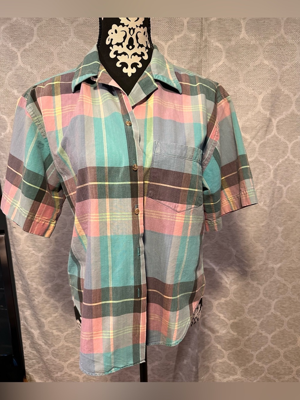 Abercrombie &Fitch Vintage pastel Plaid Short Sleeve Shirt size Small